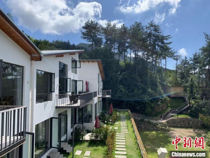 報告顯示：八成民宿一度停業(yè) 住宿企業(yè)員工復(fù)產(chǎn)率達到65%